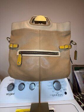 Coach Leather Satchel Tote Bag Cream Yellow Accents Red Lining 13380 Shoulder Ba